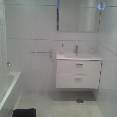 Chafari B5 A1 *